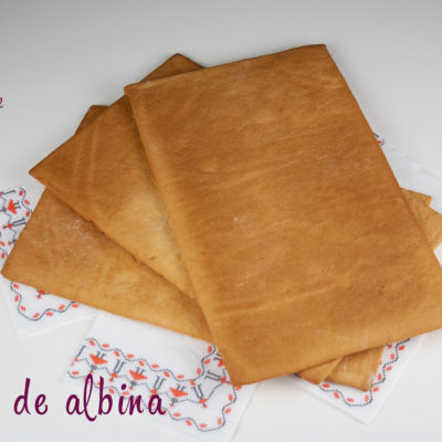 Foi prăjitură albina